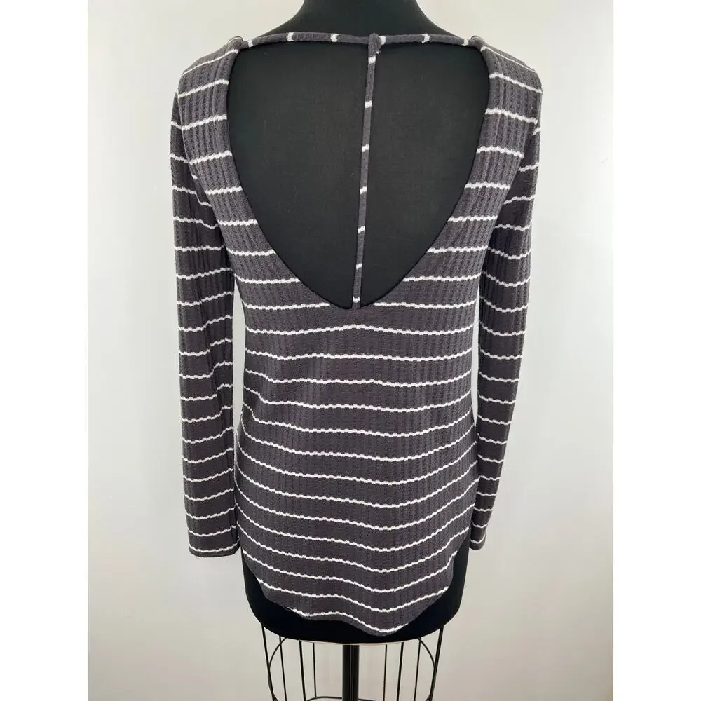CHASER Gray White Striped Long Sleeve Waffle Knit Women's Top Size S Small
